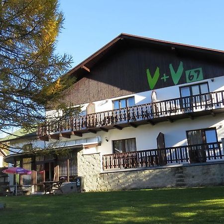 V+V Pension Harrachov Exterior foto
