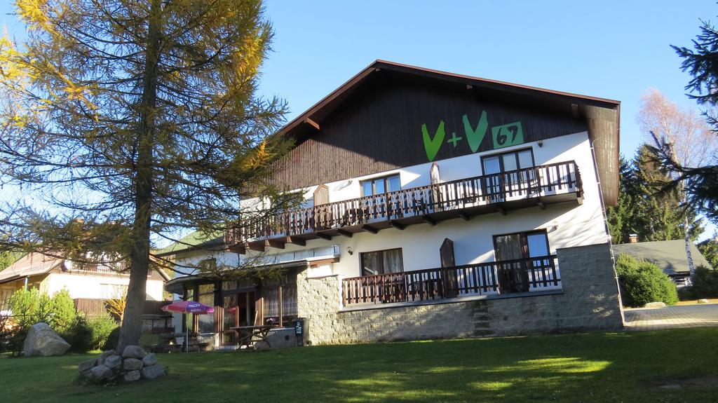 V+V Pension Harrachov Exterior foto