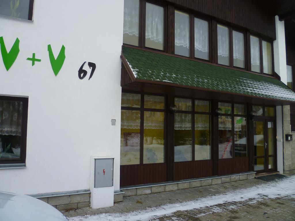 V+V Pension Harrachov Exterior foto