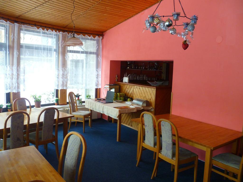 V+V Pension Harrachov Exterior foto