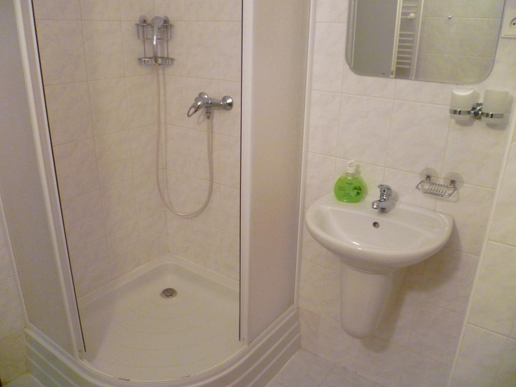 V+V Pension Harrachov Habitación foto